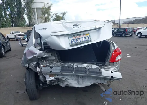 2010 Toyota Yaris z USA, uszkodzony, nr VIN JTDBT4K3XA1360824